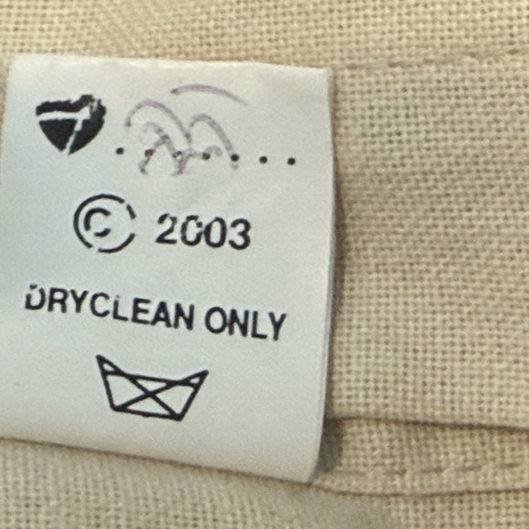 Catstudio Embroidered Maryland Pillow Cover - Picture 4 of 5